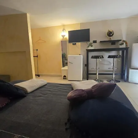 Apartment Small But Gold *